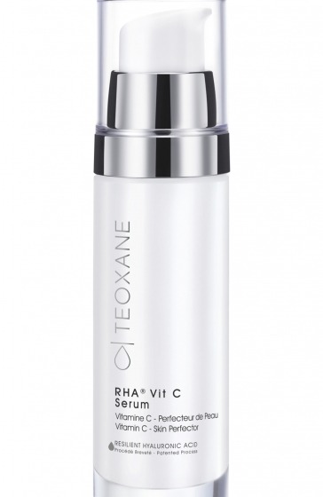 Vitamin C Skin Perfector - The combined action of RHA Resilient Hyaluronic acid<sup>®</sup> technology with VC-IP, a new generation of vitamin C to address ageing spots and dull complexion.